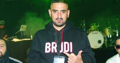 Erstes Foto seit Monaten – Haftbefehl ist wieder mit seiner Familie zu sehen