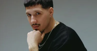 „Bestimmt Rippe geprellt“ – RIN muss Tour verschieben, Rapper macht sich über Shindy lustig „Bestimmt Rippe geprellt“ – RIN muss Tour verschieben, Rapper macht sich über Shindy lustig