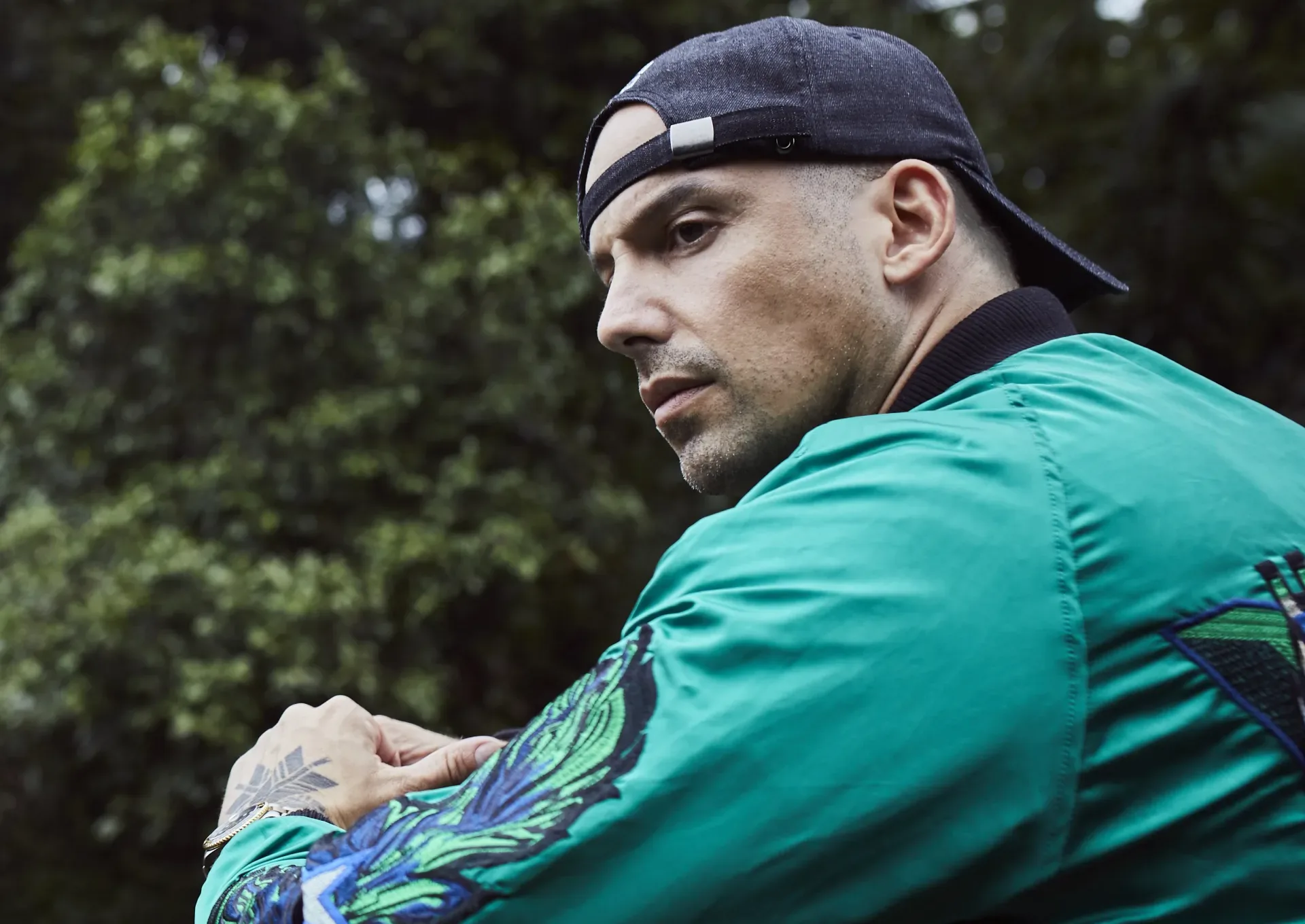 Raf Camora Und Apache K ndigen Zusammenarbeit An Raptastisch Raf Camora Und Apache K ndigen Zusammenarbeit An Raptastisch