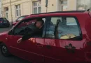 Kollegah klaut Auto von Pizzaboten auf offener Straße