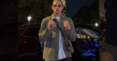 Wie Eminem – Mucco hat seine Haare wasserstoffblond gefärbt