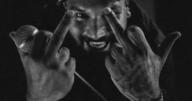 Freundin macht Schluss – Yakary rächt sich mit Foto einer nackten Frau in seiner Story Freundin macht Schluss – Yakary rächt sich mit Foto einer nackten Frau in seiner Story