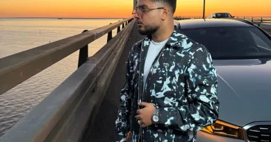 Geheimer Millionär – Schubi AKpella (23) kauft sich Supersportwagen mit 720PS