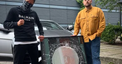 Gesamte Einnahmen aus der Karriere von AK Ausserkontrolle offengelegt
