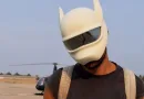 In seiner Maske gespiegelt – Cro mit Hamburger Model im Urlaub gesichtet In seiner Maske gespiegelt – Cro mit Hamburger Model im Urlaub gesichtet