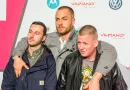 K.I.Z spielen auf der Anti-Wehrpflicht-Demo am Brandenburger Tor